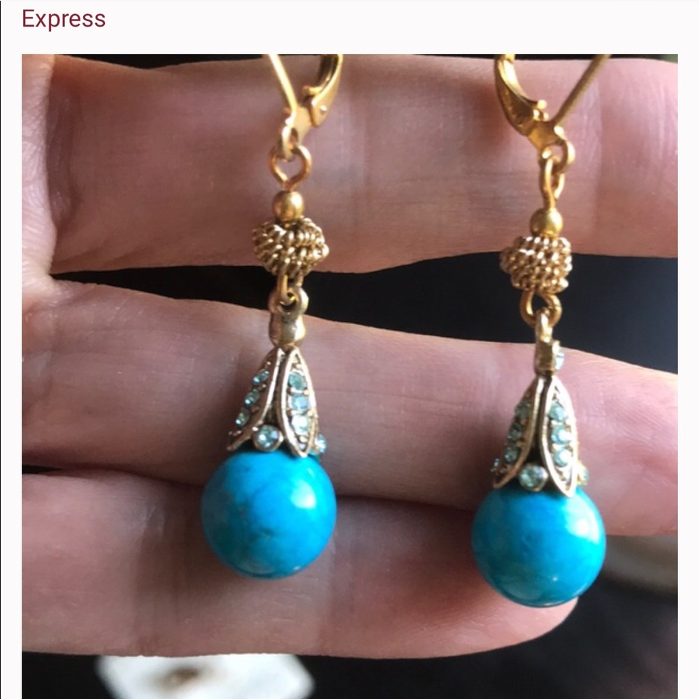 Express blinged out earrings - Picture 2 of 5